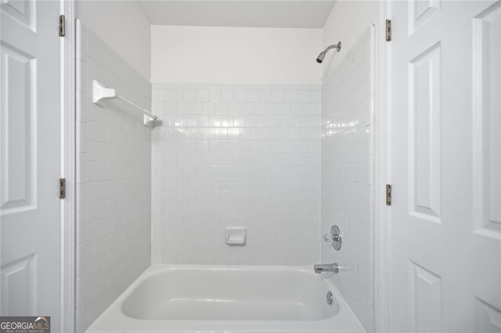865 Dockbridge Way Property Photo 33