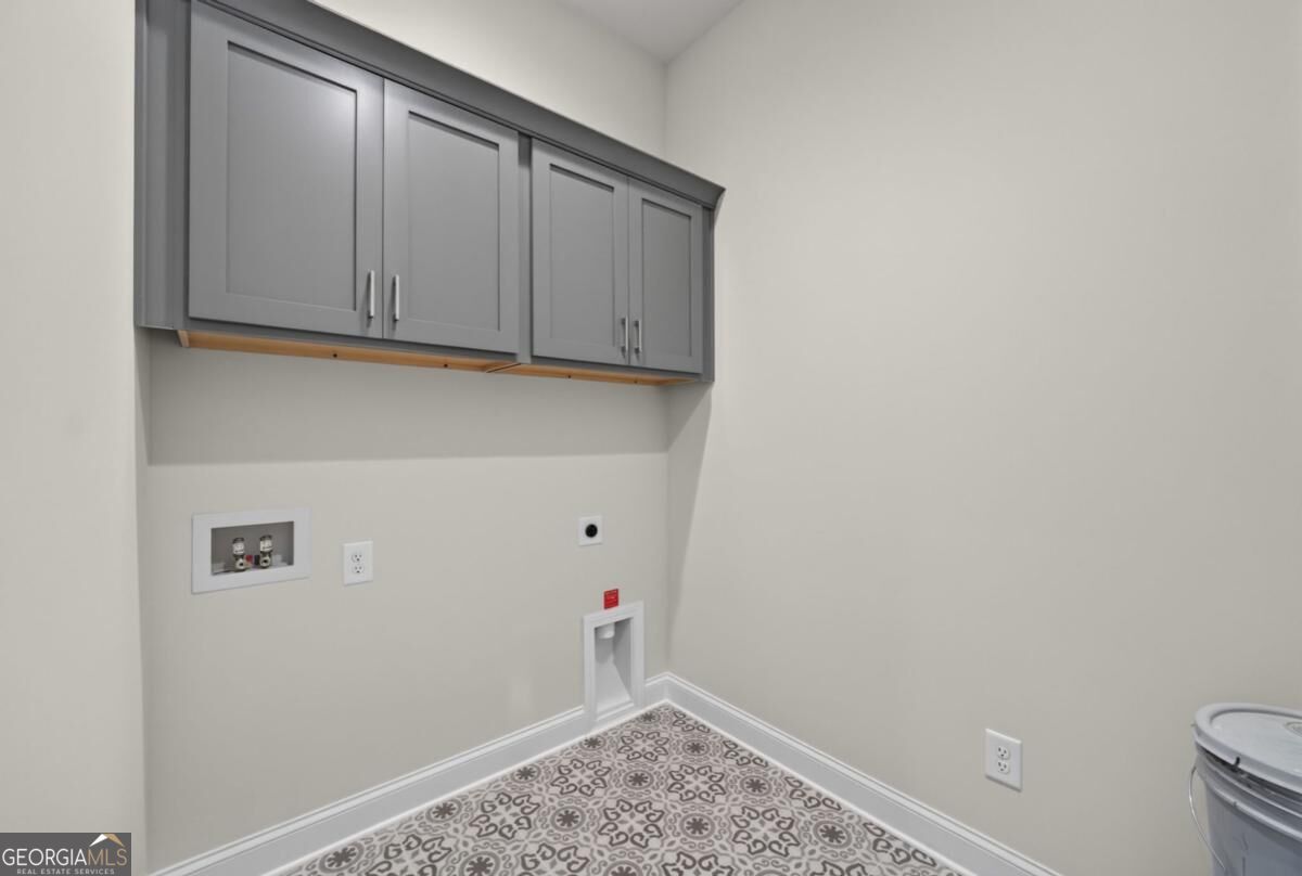 887 Bessie Court Property Photo 27