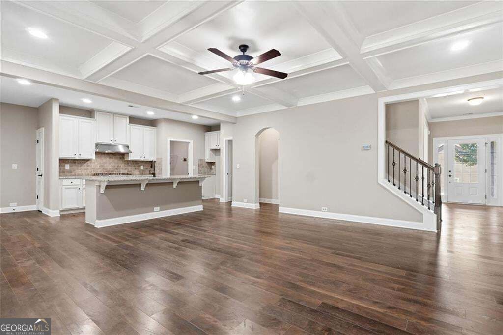 6130 Arlington Circle Property Photo 10