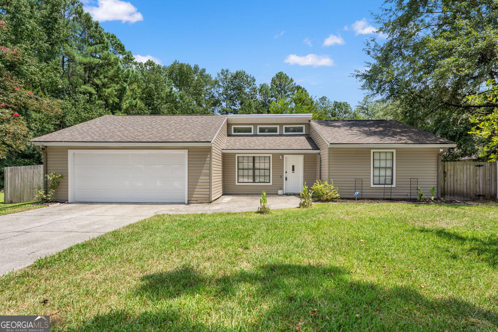 226 Creekwood Court Property Photo 1