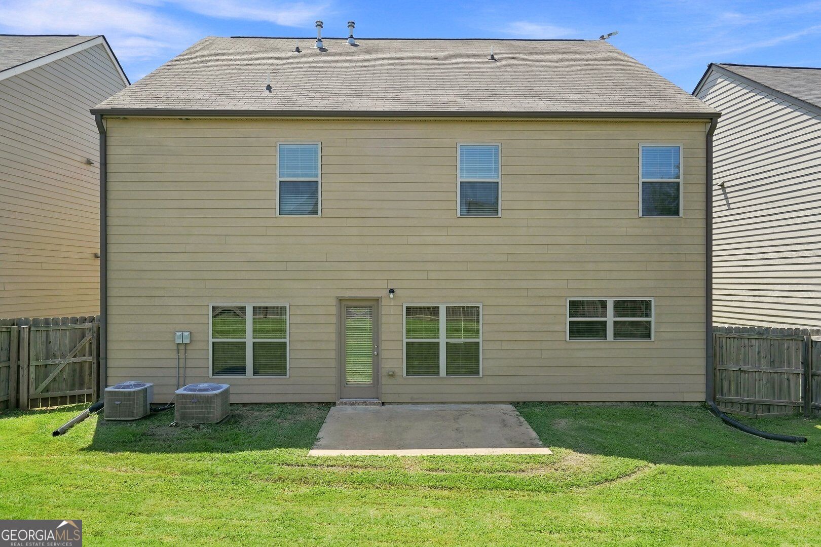 620 Emporia Loop Property Photo 3