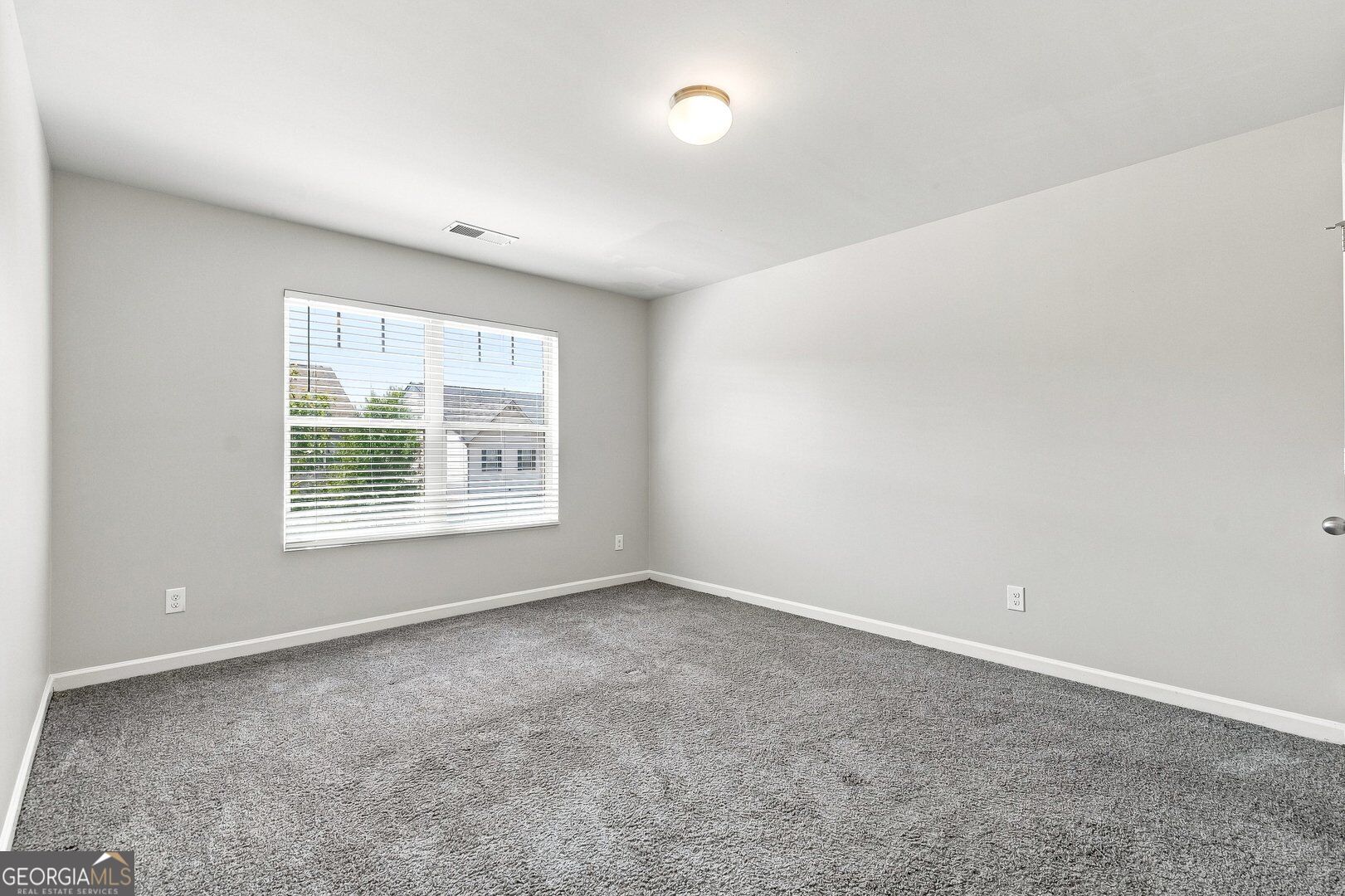 620 Emporia Loop Property Photo 20