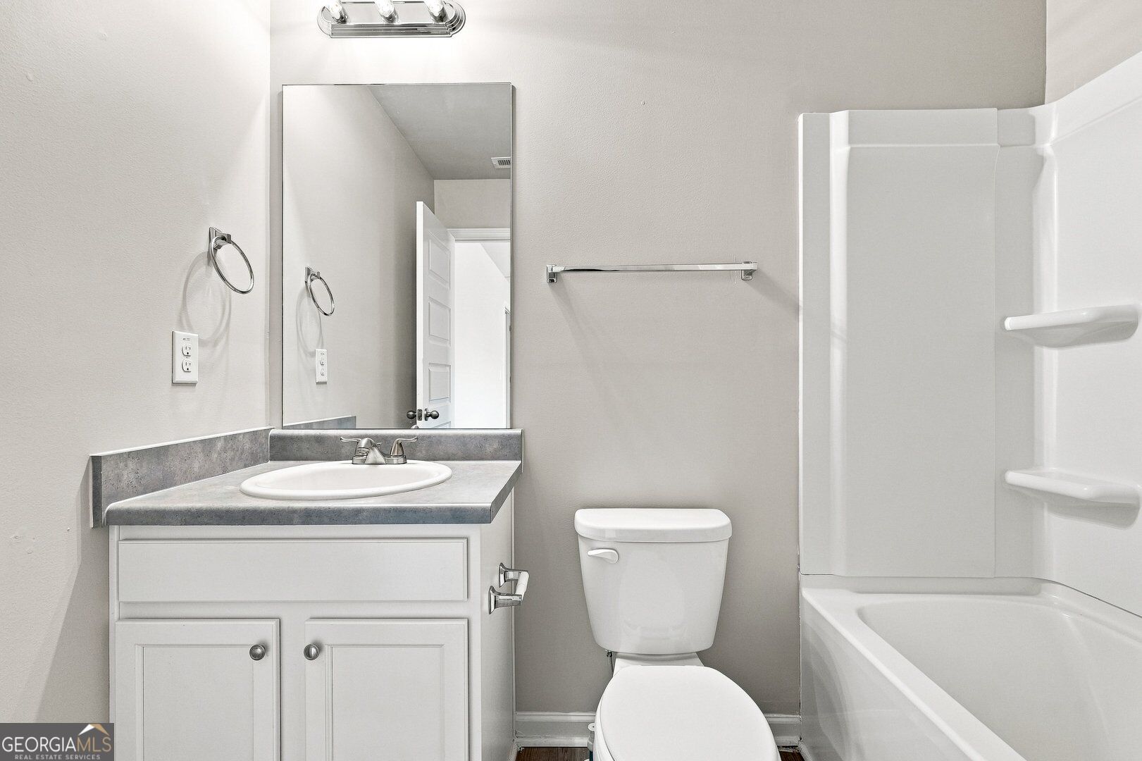 620 Emporia Loop Property Photo 27