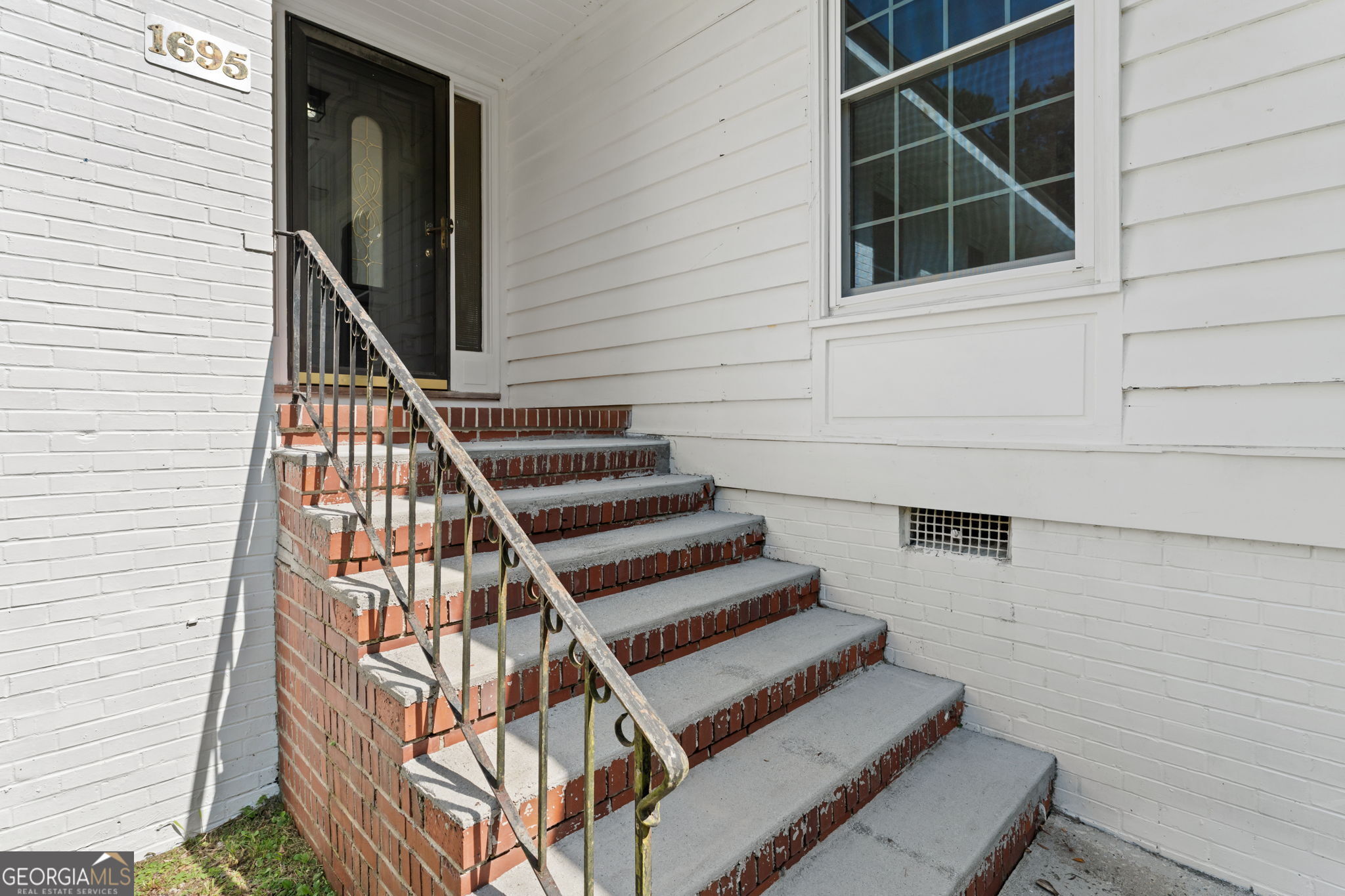 1695 Briarcliff Road Property Photo 6