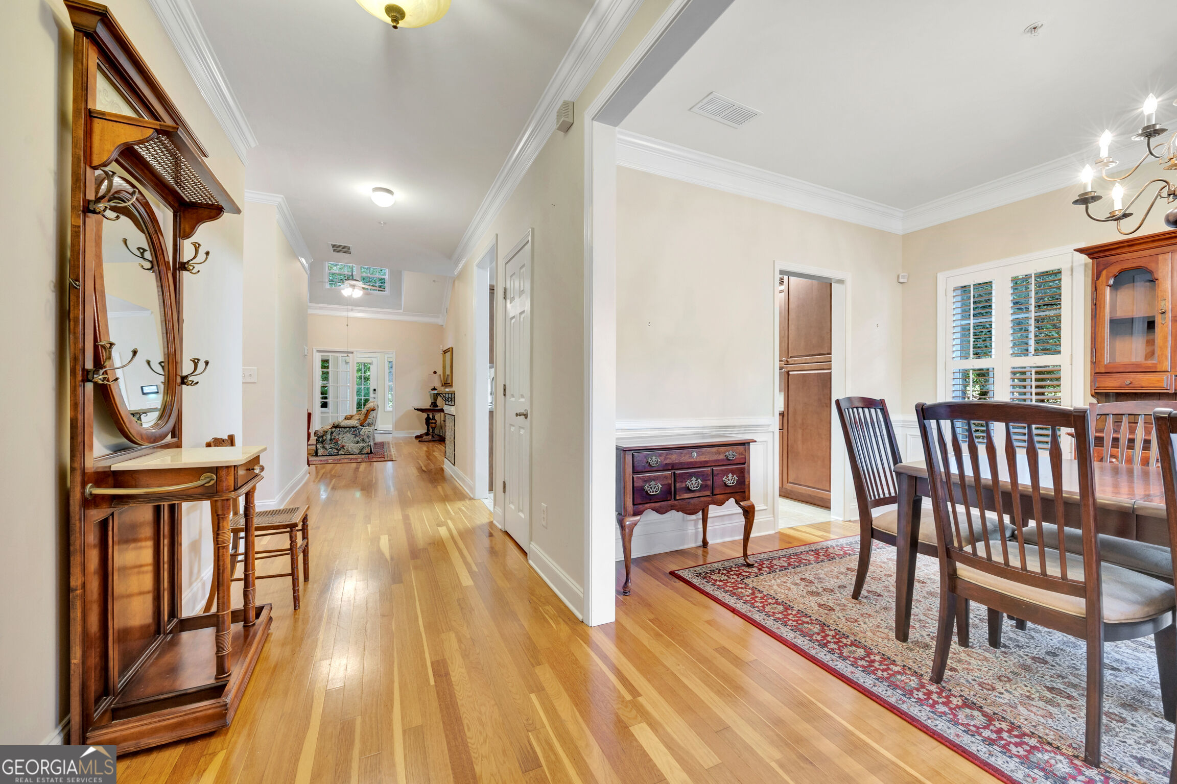 10115 Malcolm Court Property Photo 4