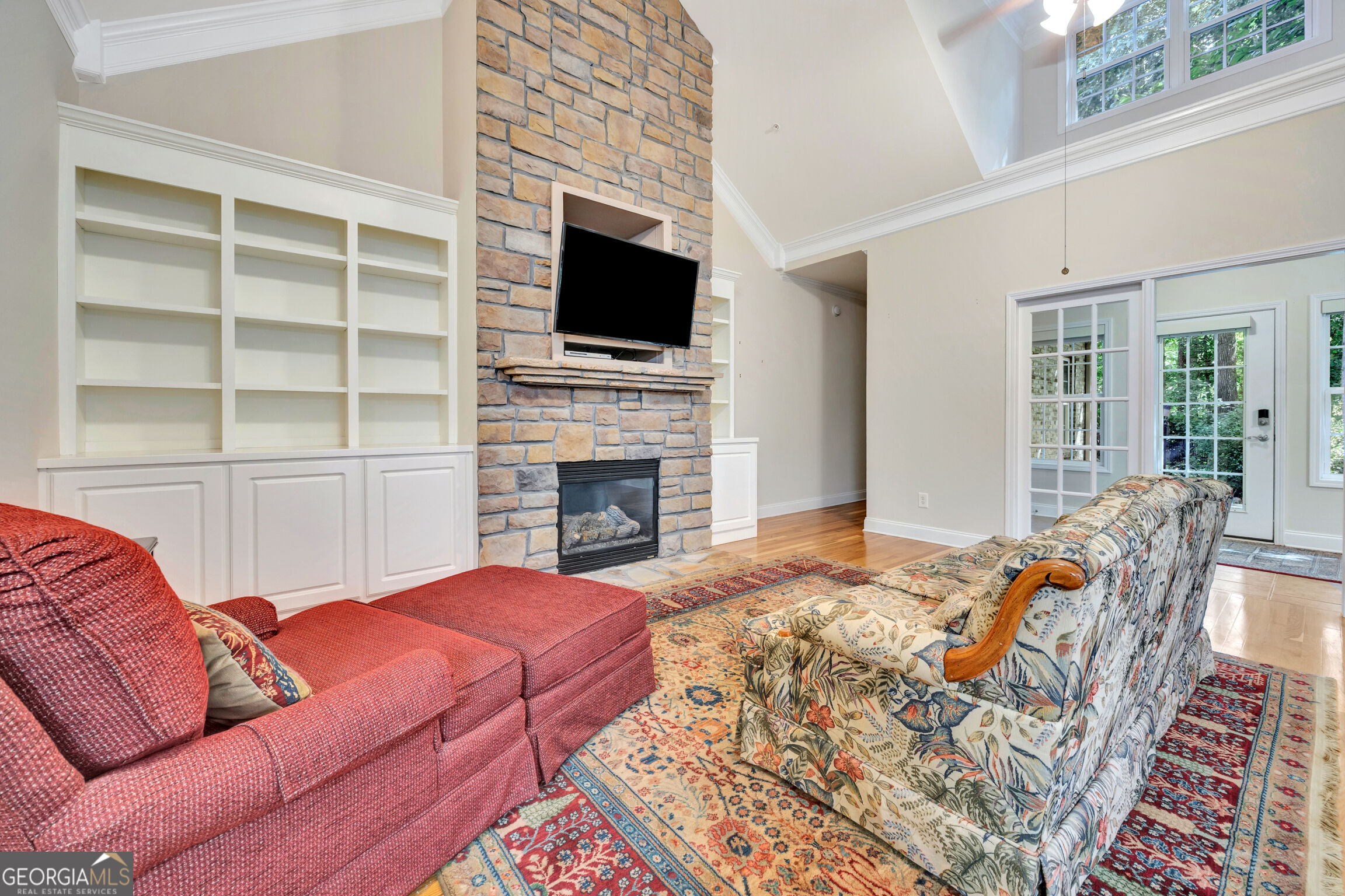 10115 Malcolm Court Property Photo 5