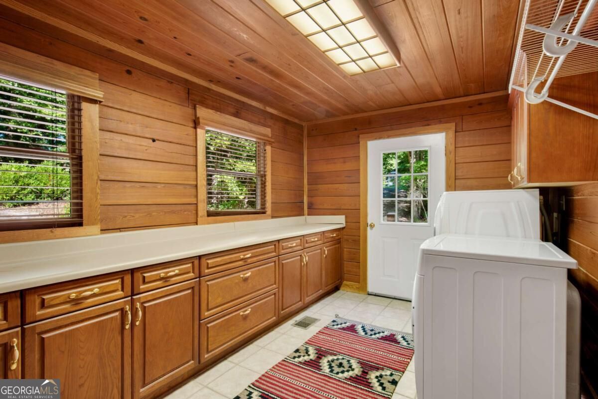 1300 Soap Creek Road Property Photo 10