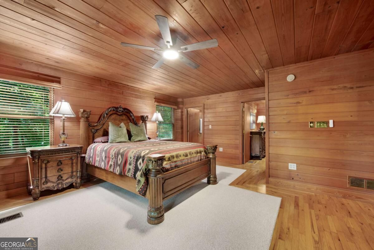 1300 Soap Creek Road Property Photo 18