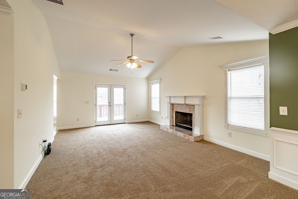 871 Jefferson Walk Circle Property Photo 7