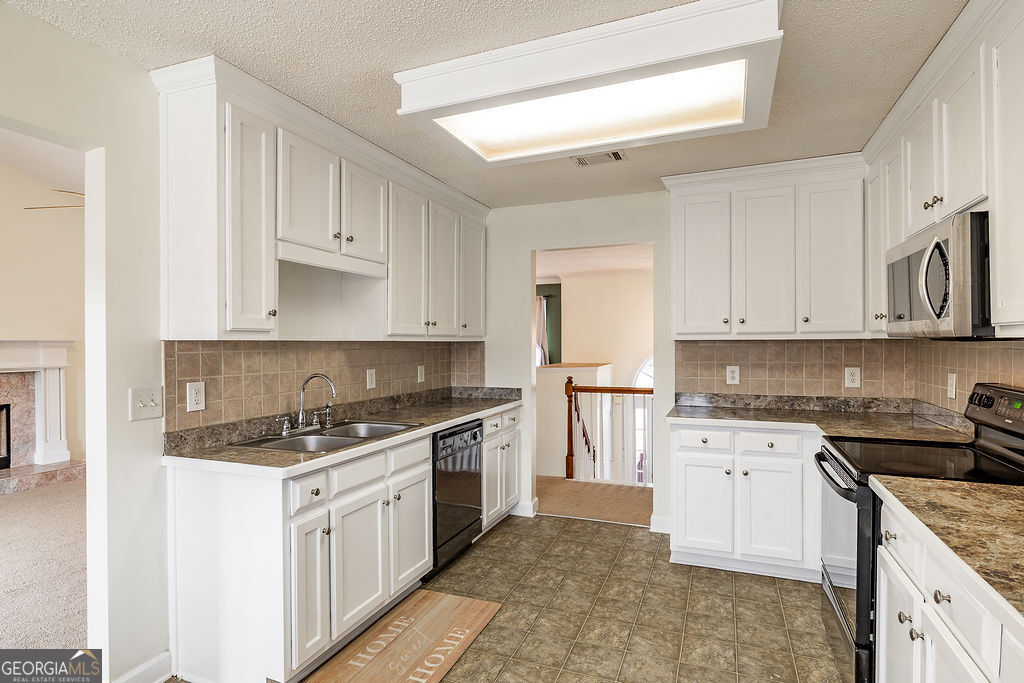 871 Jefferson Walk Circle Property Photo 12