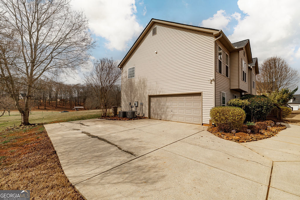 871 Jefferson Walk Circle Property Photo 45