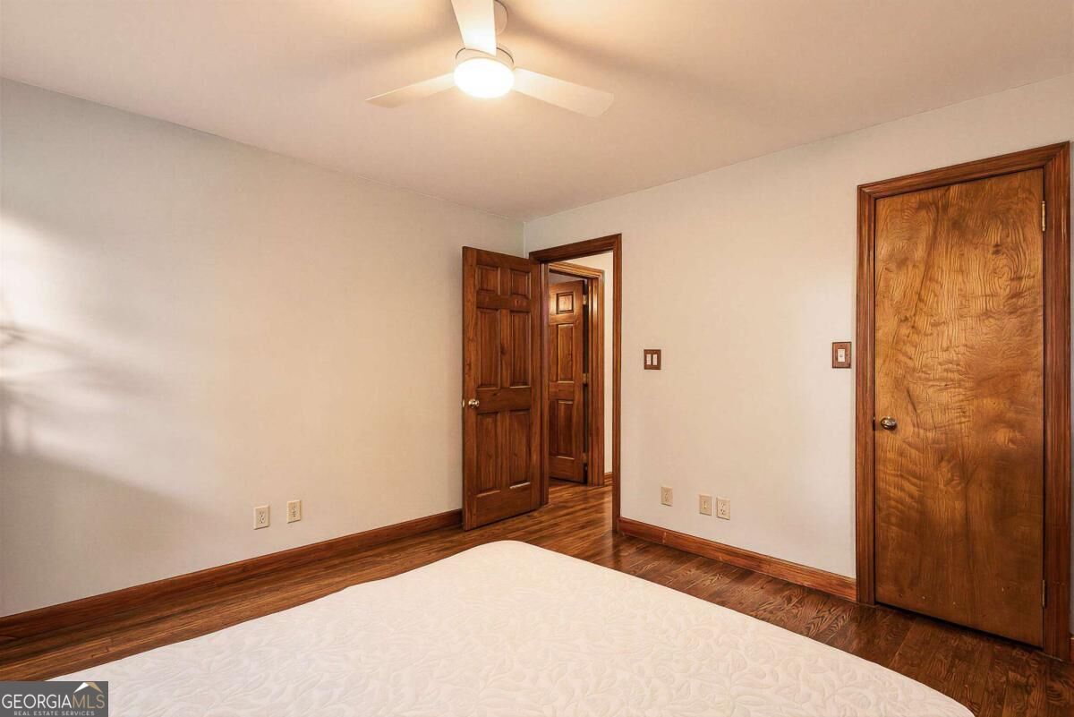 755 Iris Terrace Property Photo 11