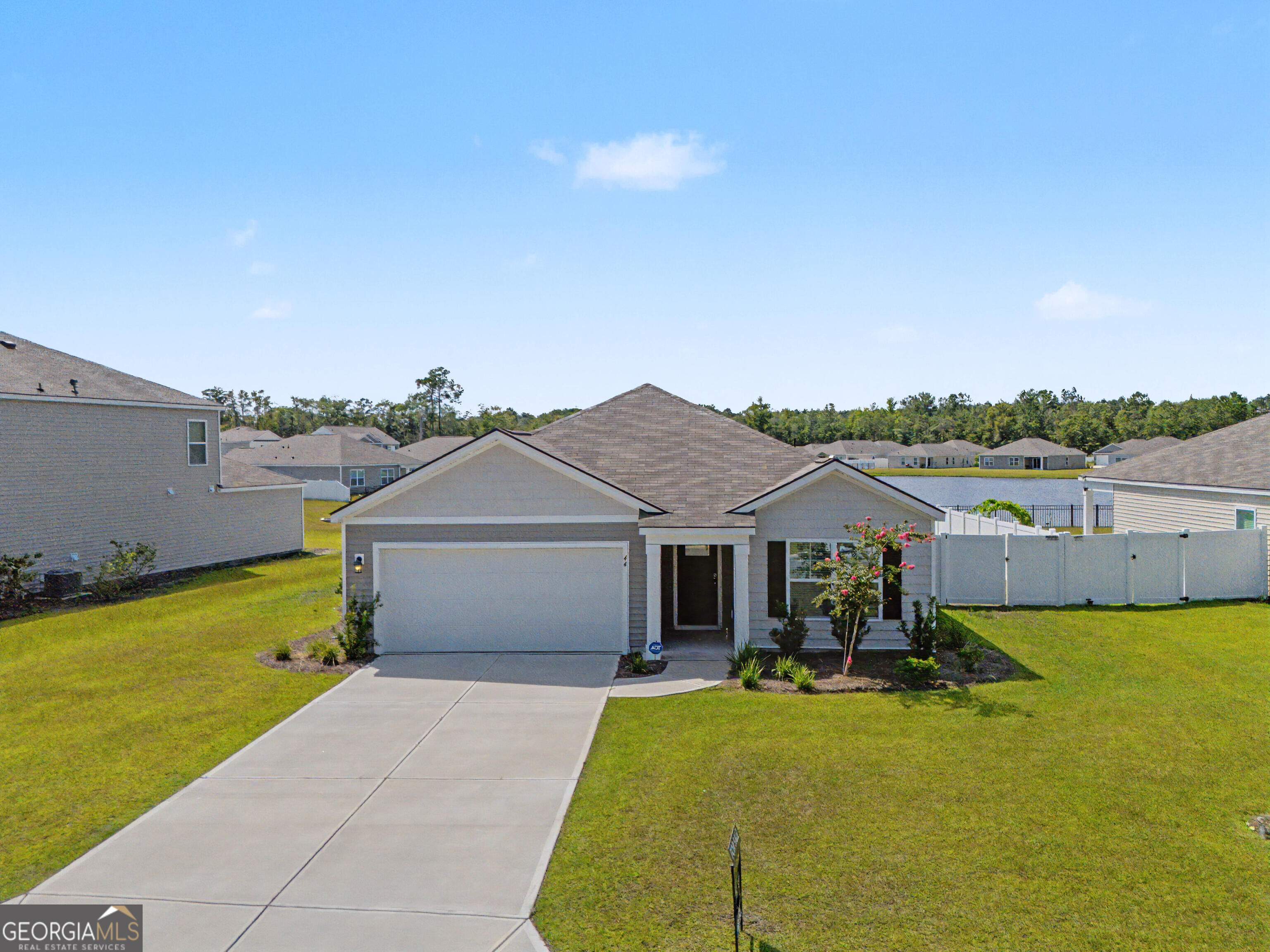 44 Autumn's Wood Drive Property Photo 2
