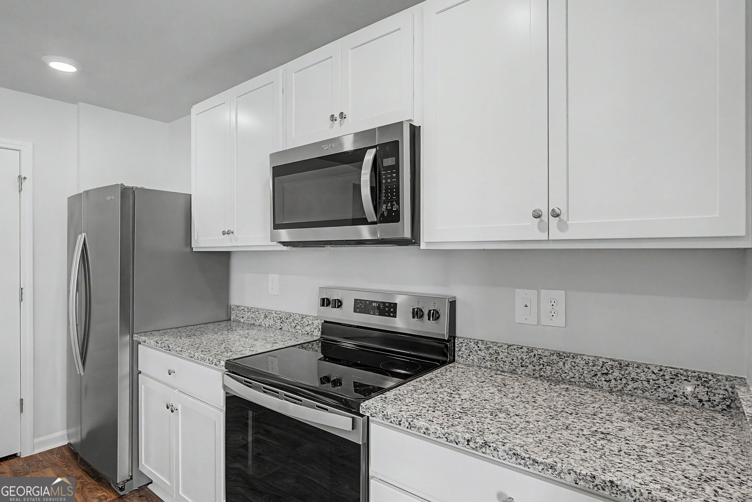 44 Autumn's Wood Drive Property Photo 7