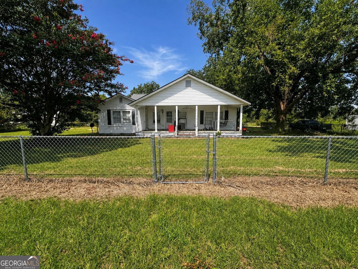 162 Brookfield Lenox Road Property Photo 1