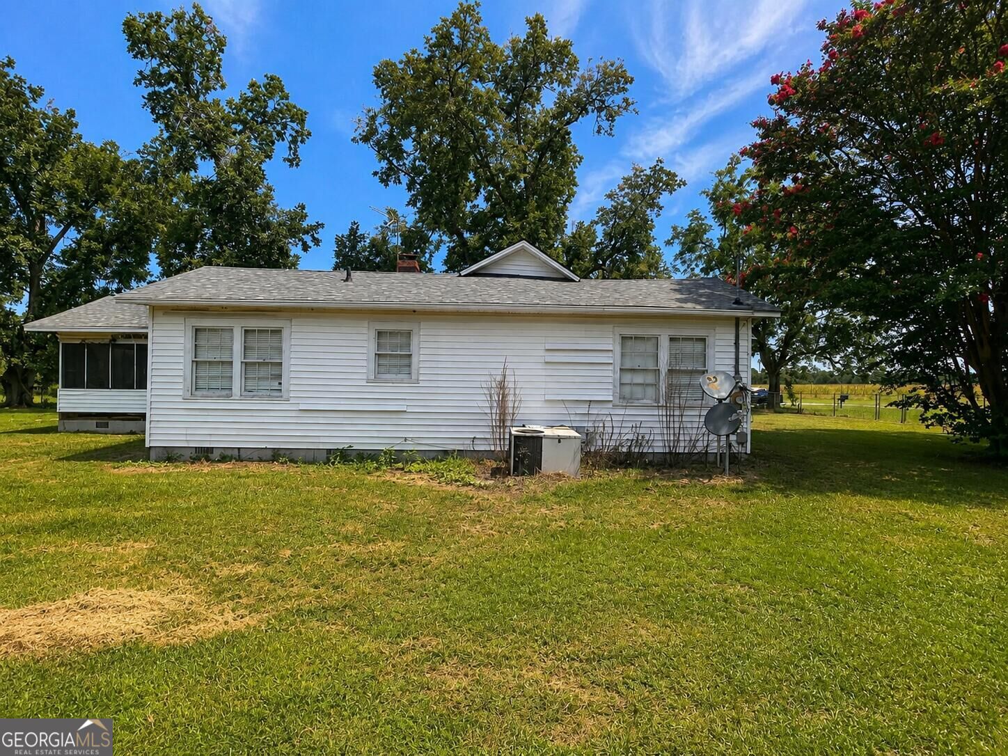 162 Brookfield Lenox Road Property Photo 2
