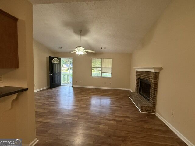 206 Lisa Court Property Photo 2