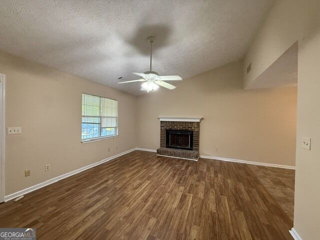 206 Lisa Court Property Photo 3