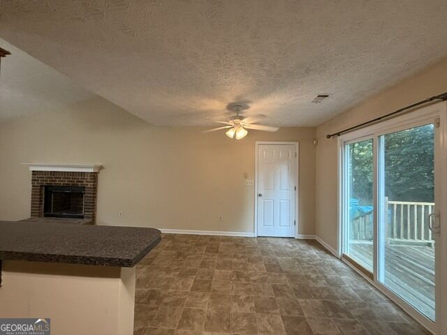 206 Lisa Court Property Photo 5