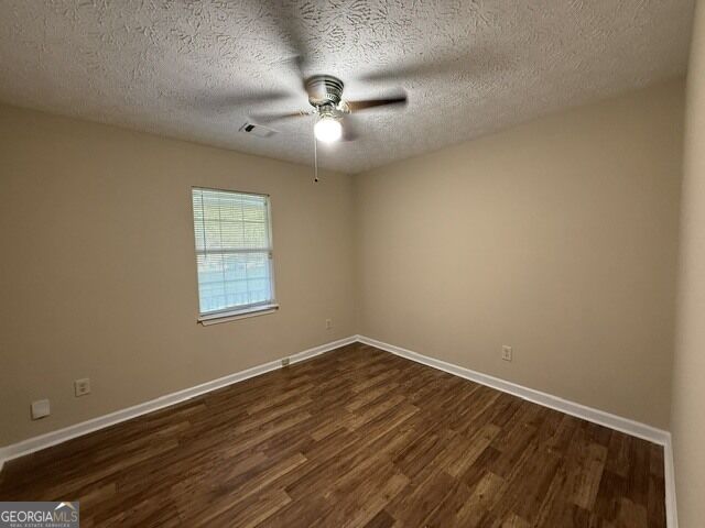 206 Lisa Court Property Photo 9
