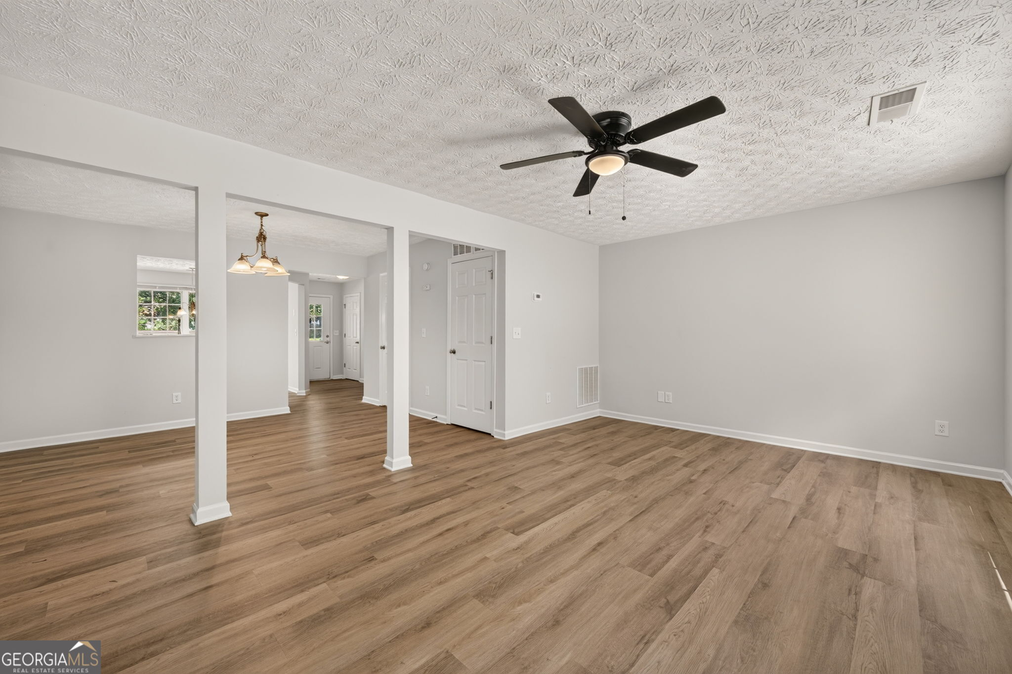 1513 Conley Way Property Photo 14