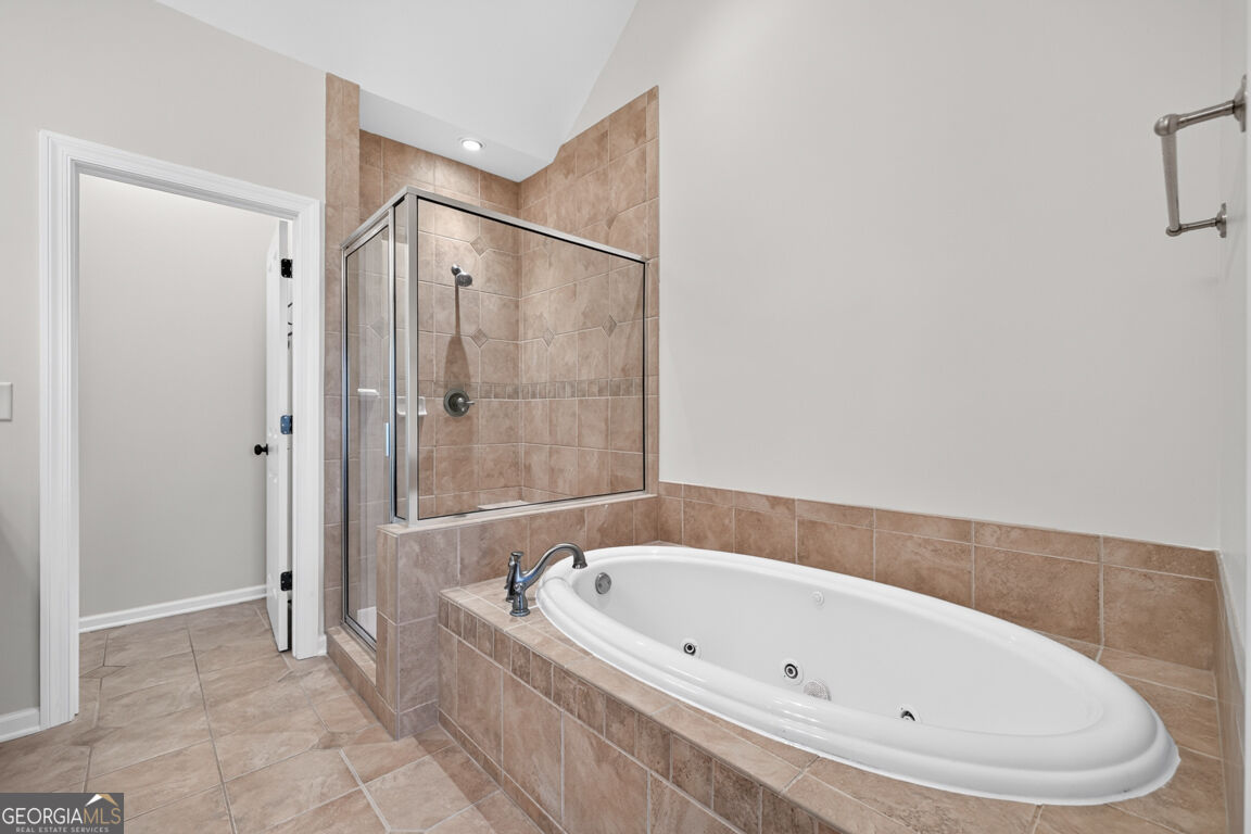 1012 Merrivale Chase Property Photo 47