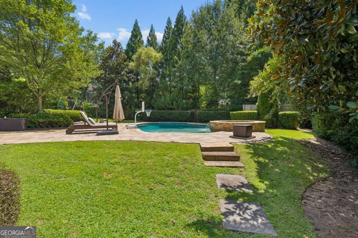 5558 Naylor Court Property Photo 41