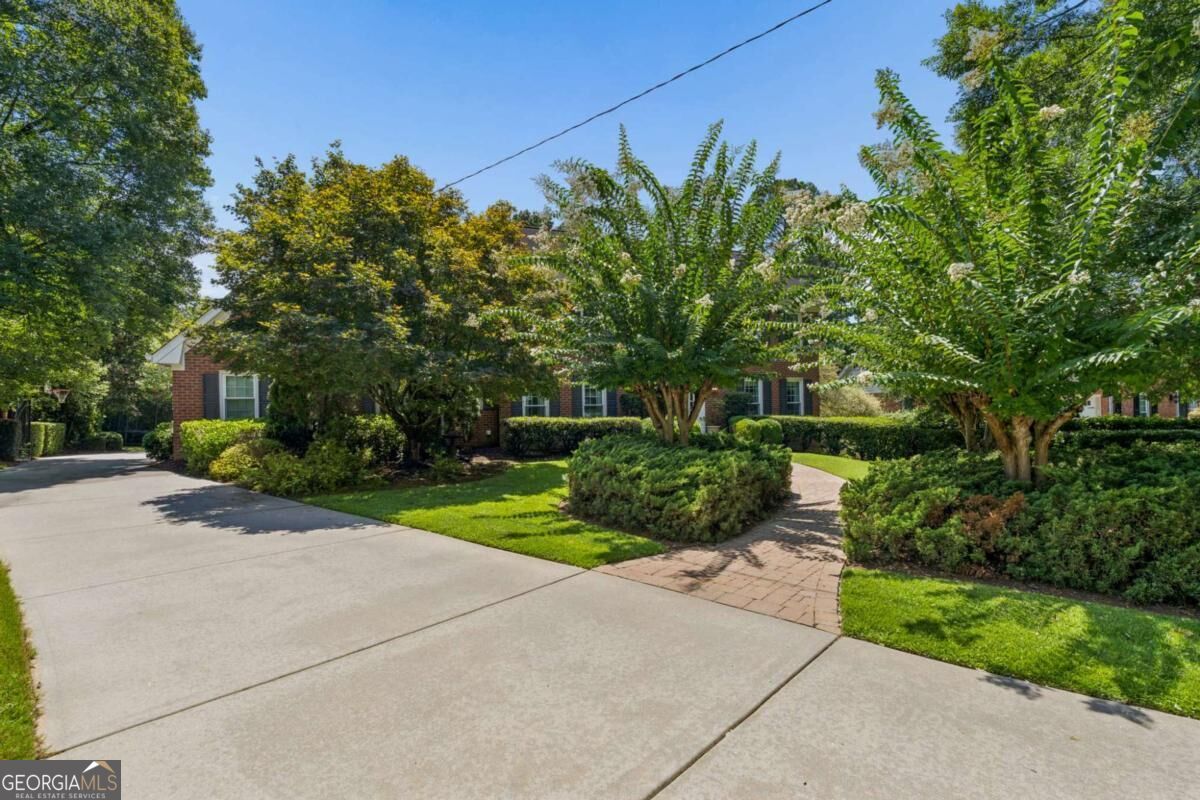 5558 Naylor Court Property Photo 49