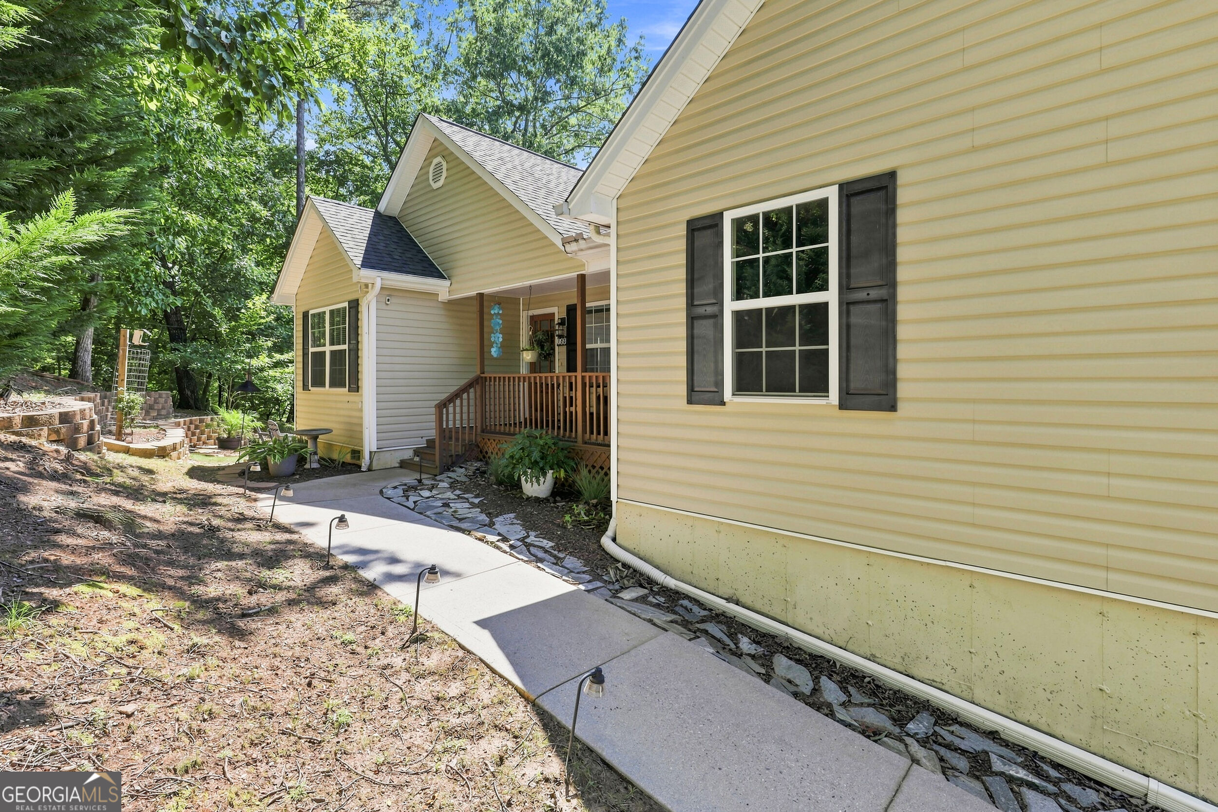 105 Wapiti Lane Property Photo 35
