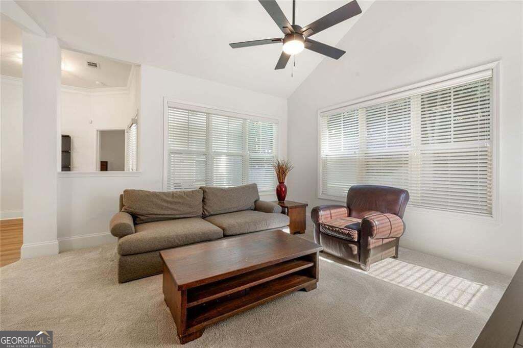 12100 Seasons Trace Property Photo 11