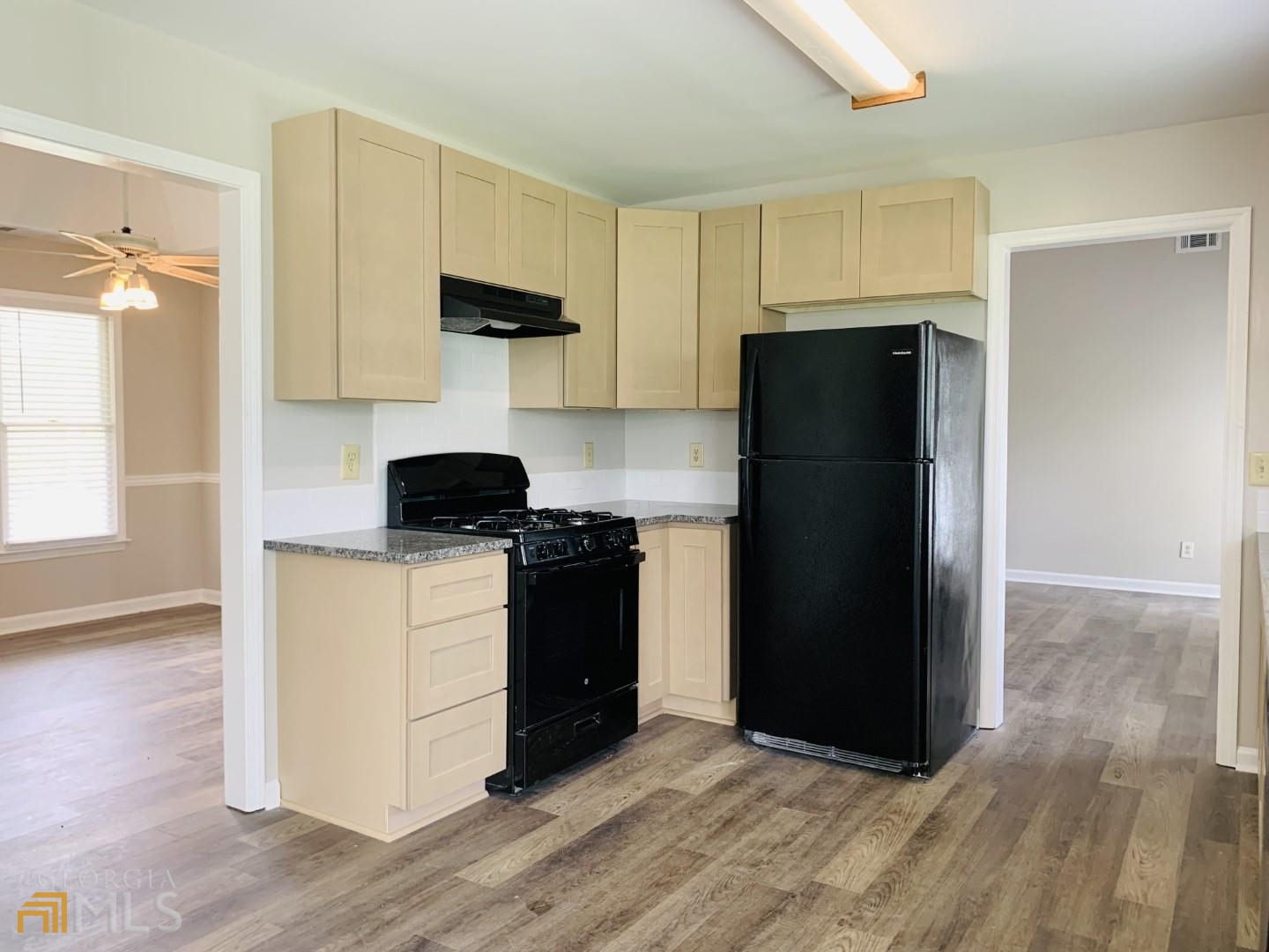 61 Garden Hills Drive Property Photo 4