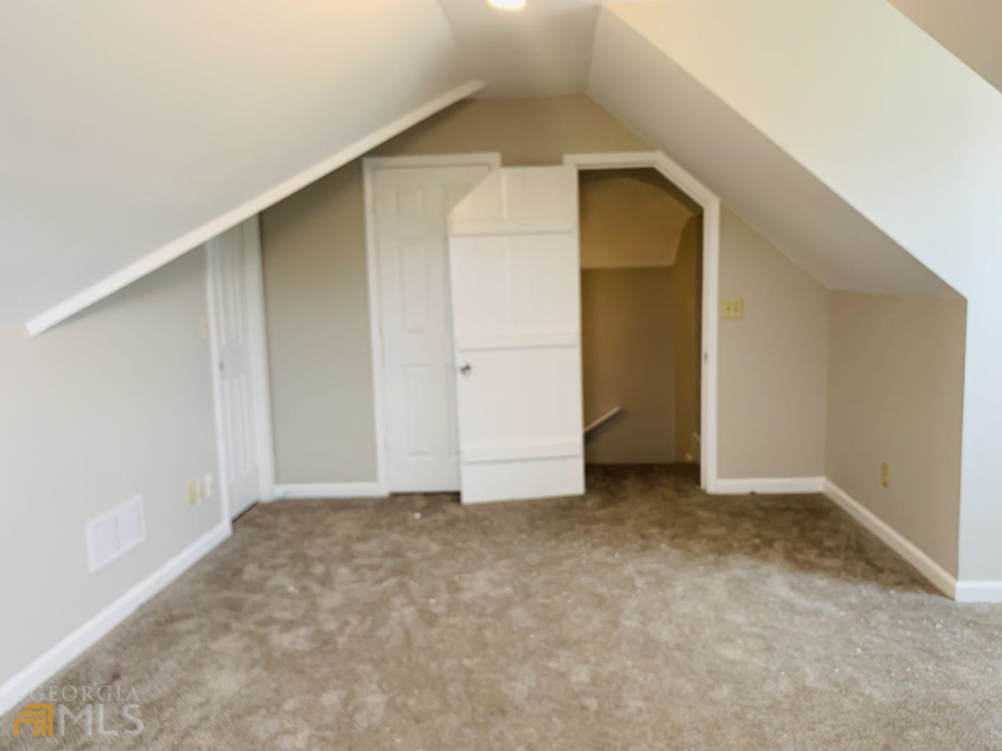 61 Garden Hills Drive Property Photo 23