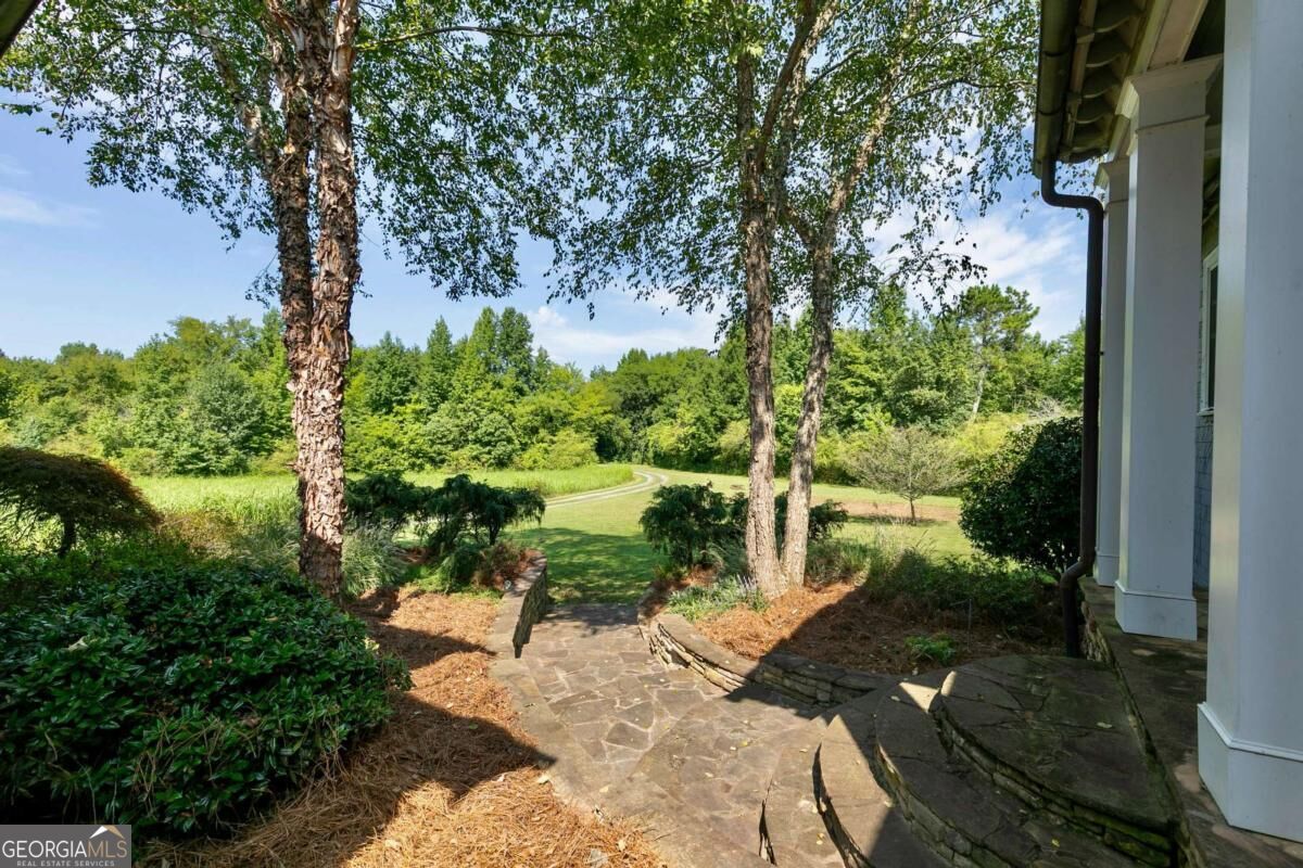 538 Spring Place Road Ne Property Photo 8