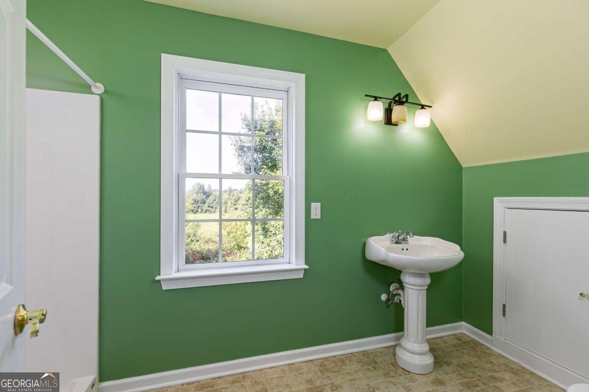 538 Spring Place Road Ne Property Photo 48
