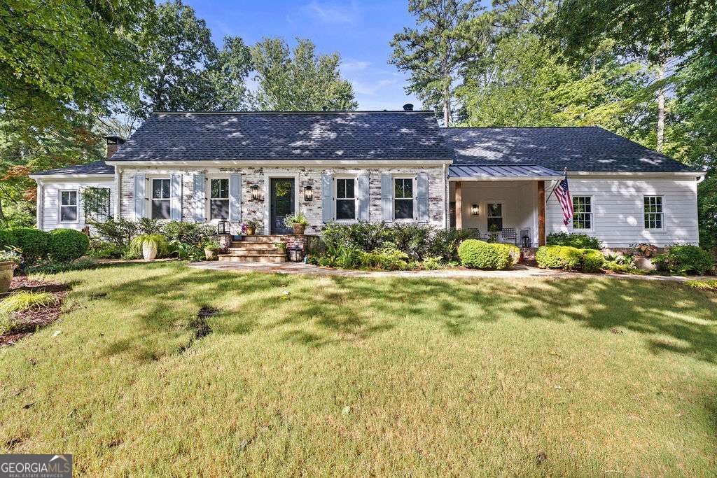 1826 Forest Springs Court Property Photo 1