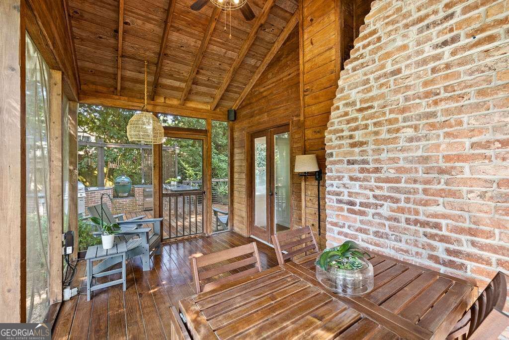 1826 Forest Springs Court Property Photo 13