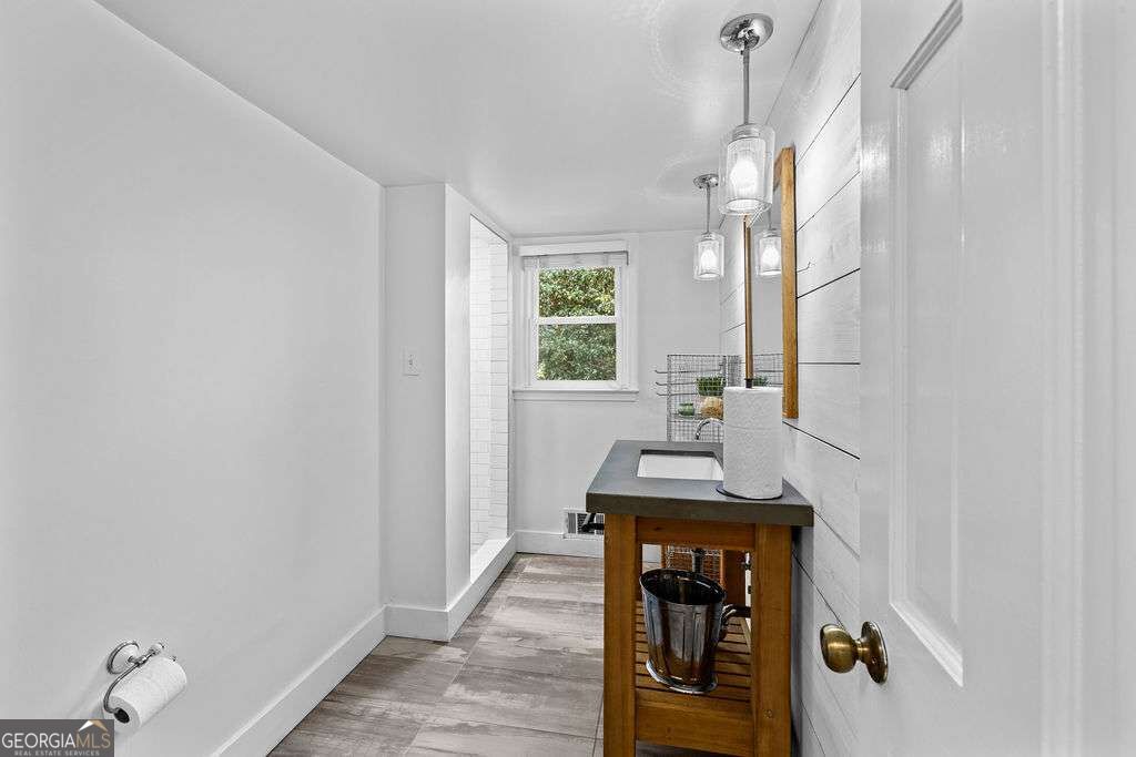 1826 Forest Springs Court Property Photo 20