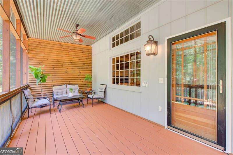 655 Mays Road Property Photo 5