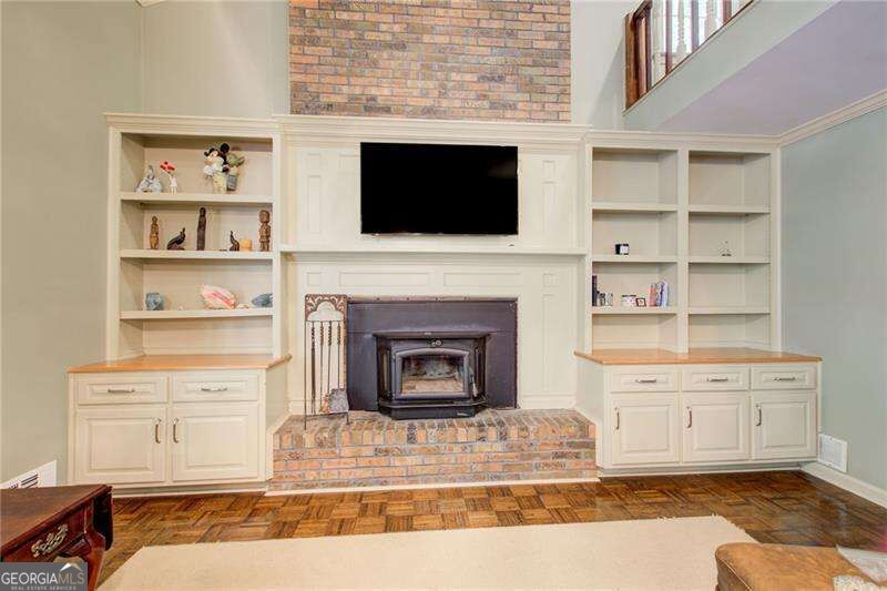 655 Mays Road Property Photo 8