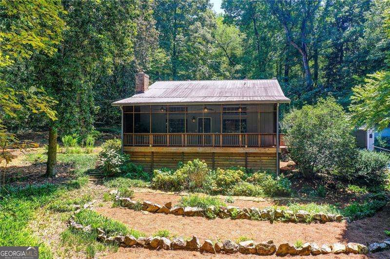 655 Mays Road Property Photo 14