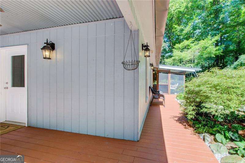655 Mays Road Property Photo 16
