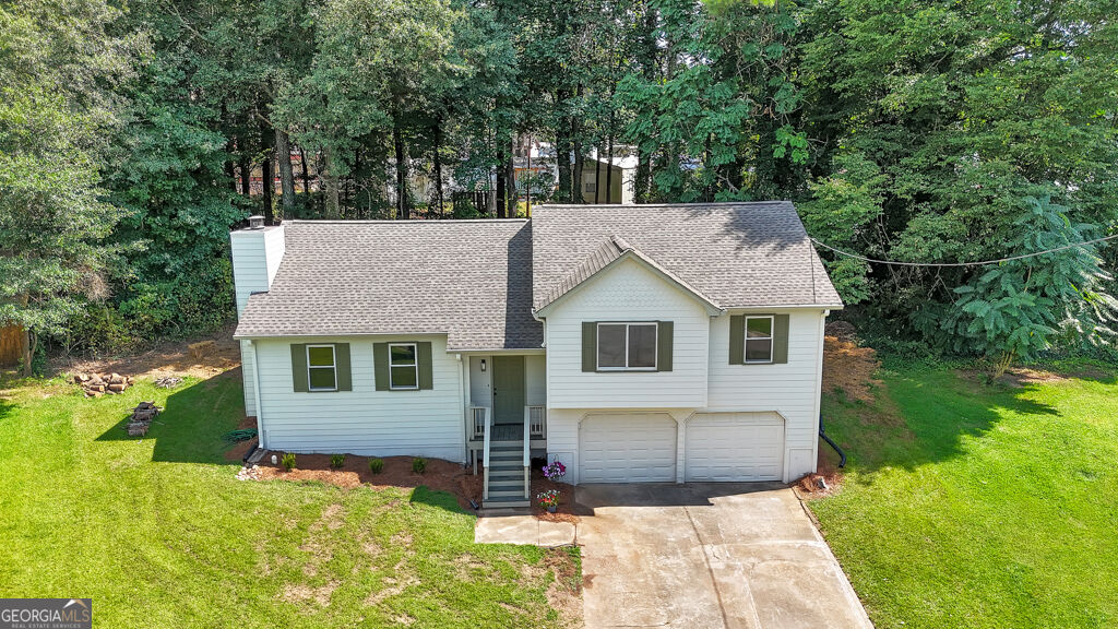 1006 Pinetree Court Property Photo 1