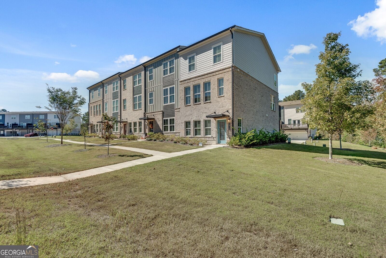 113 Jameson Drive Property Photo 1