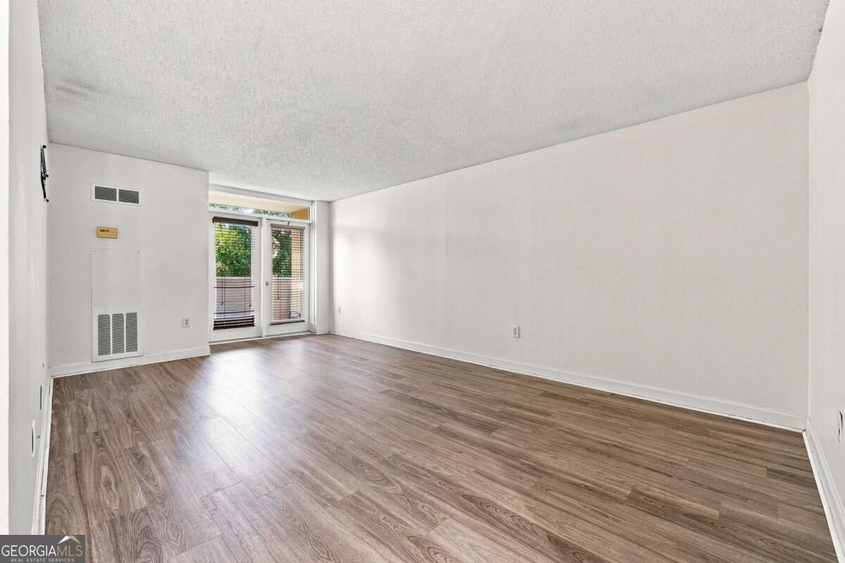375 Ralph Mcgill Boulevard Ne # 401 Property Photo 1