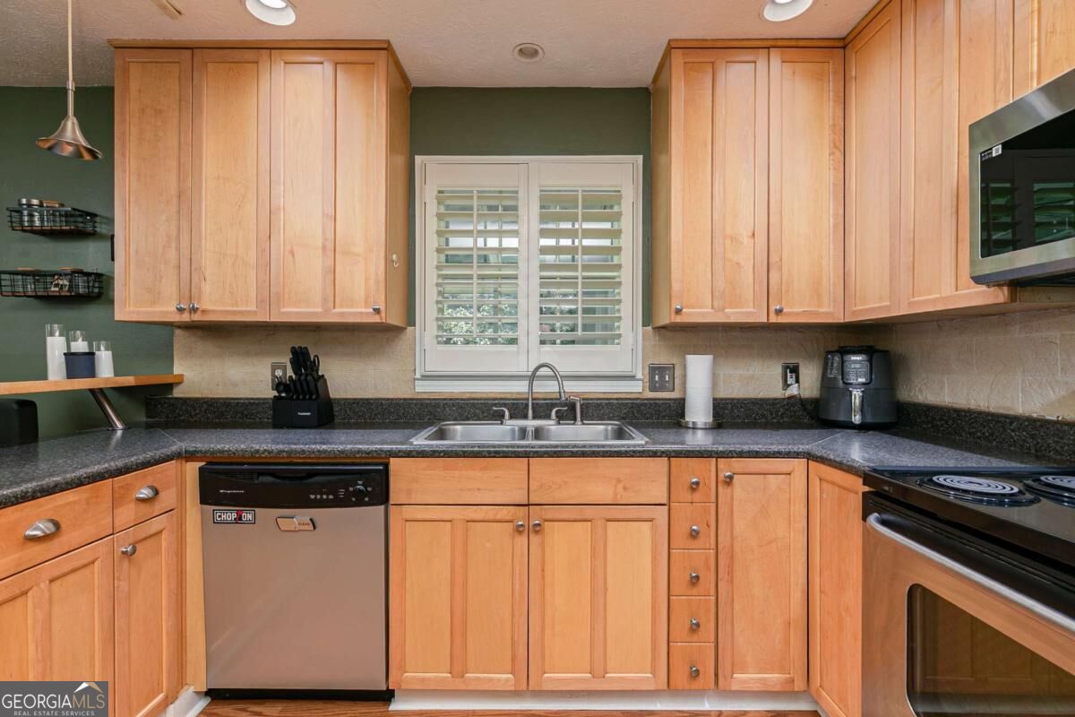 3310 Hickory Grove Road Nw Property Photo 12