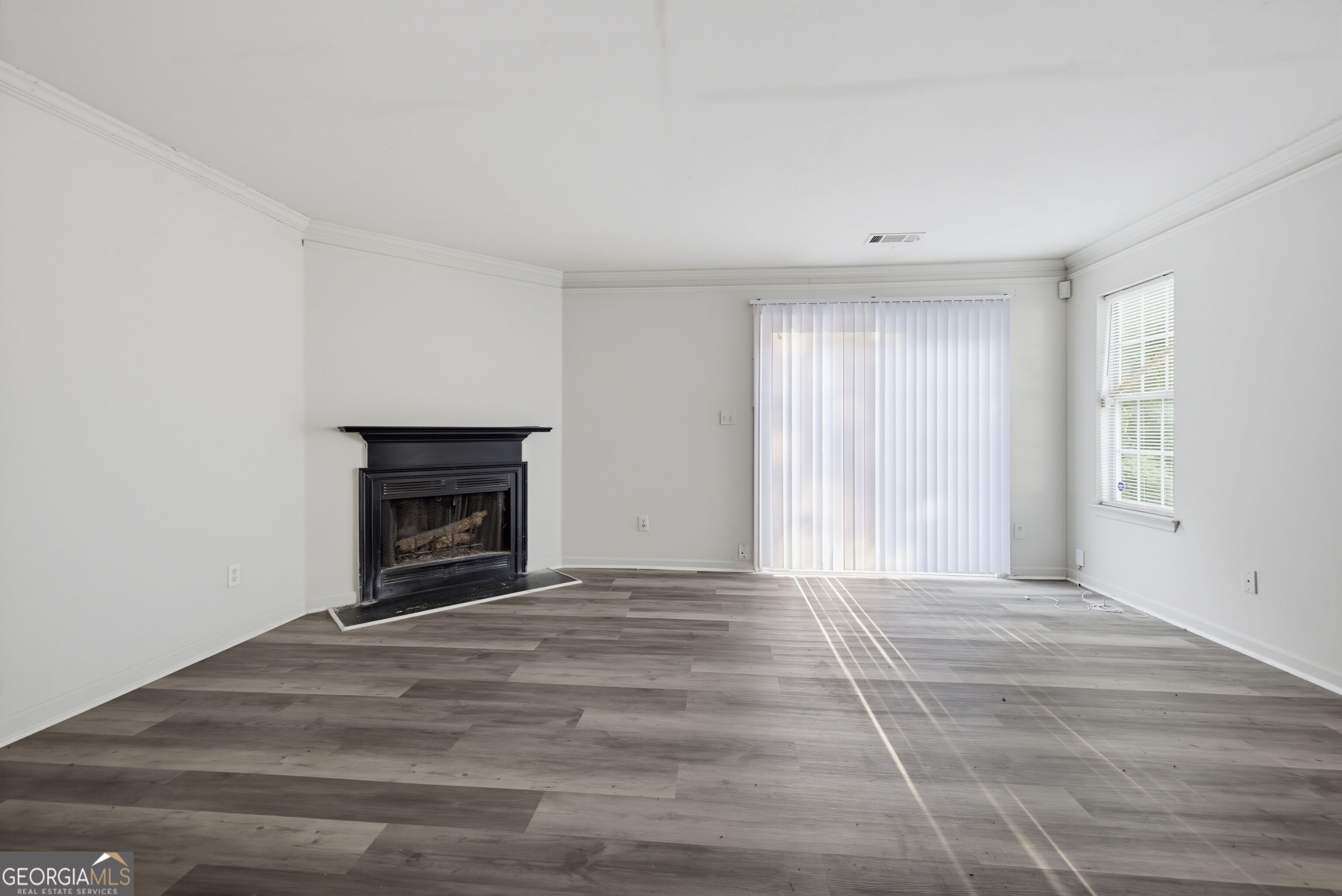 3202 Kingswood Place Property Photo 8