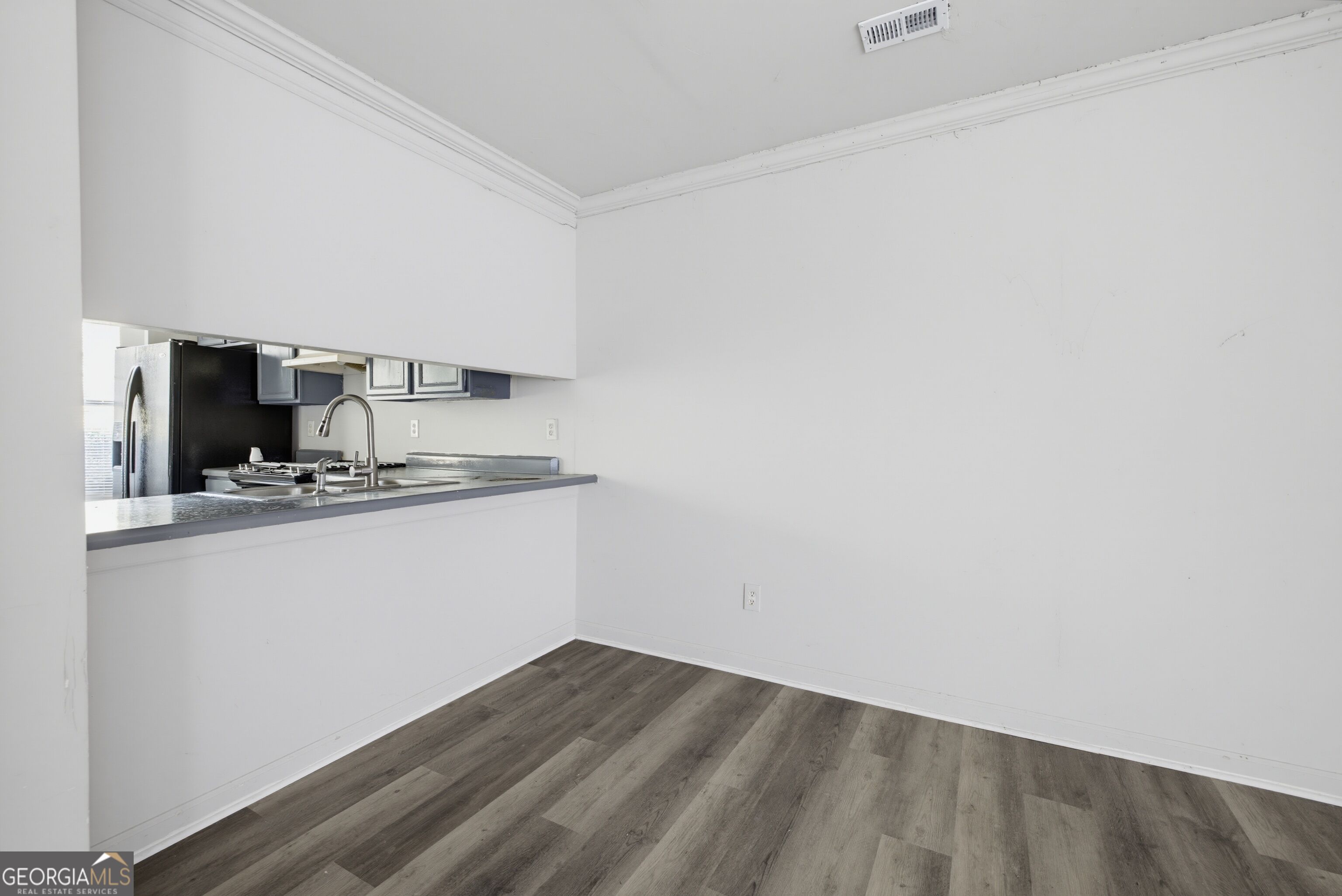 3202 Kingswood Place Property Photo 11