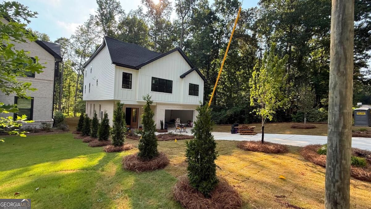 5028 Hidden Branch Drive Property Photo 3