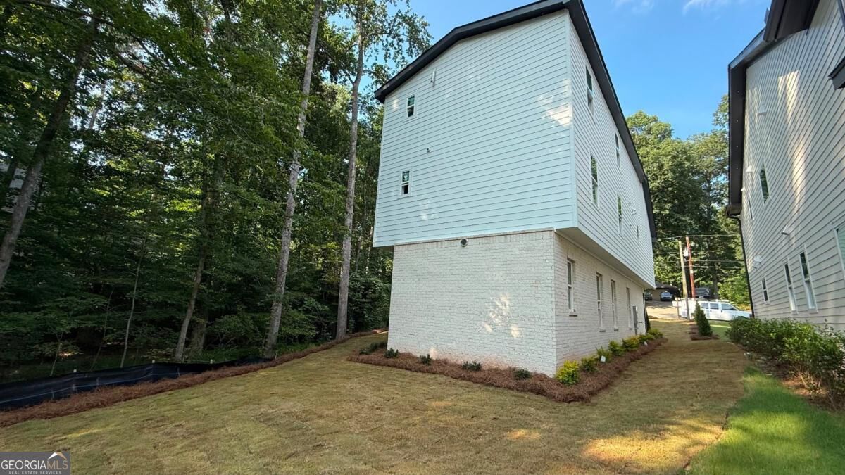 5028 Hidden Branch Drive Property Photo 4