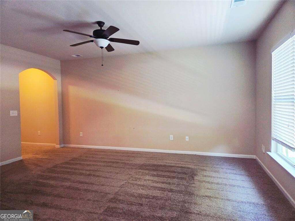 7088 Creeksong Drive Property Photo 4